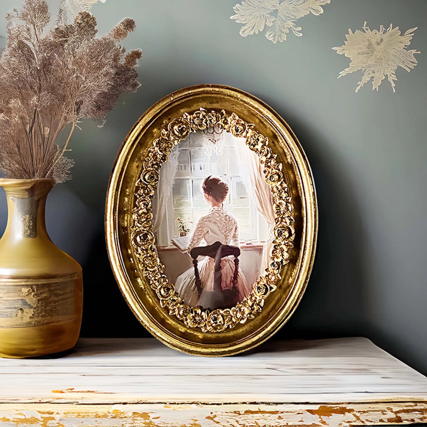 Vintage Oval Photo Frame